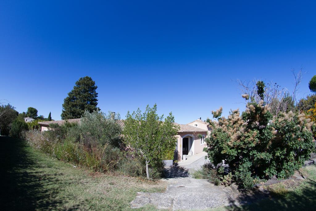 Les Residences De Metifiot Saint-Rémy-de-Provence Exterior foto